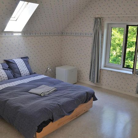 Suite Familiale Avec 2 Chambres Dans Une Villa - Quartier Vert Et Boise - 5 Kms De นามูร์ ภายนอก รูปภาพ