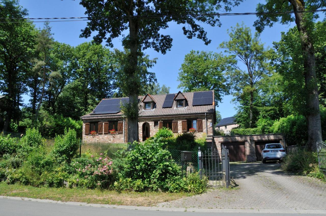 Suite Familiale Avec 2 Chambres Dans Une Villa - Quartier Vert Et Boise - 5 Kms De นามูร์ ภายนอก รูปภาพ